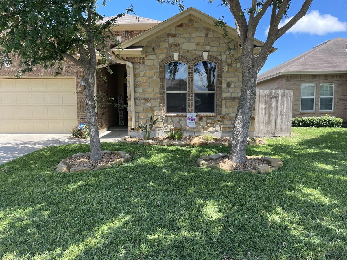 Yard maintenance Corpus Christi